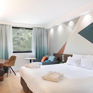 Premium King Room